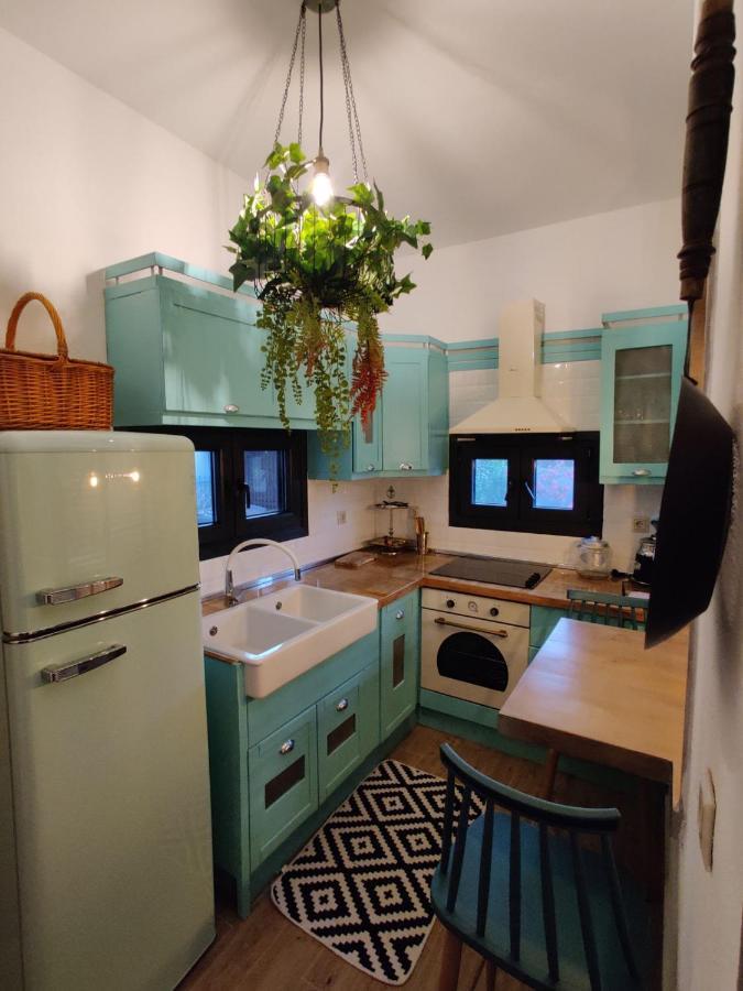 Vintage Lux Homes Vrasná Eksteriør bilde